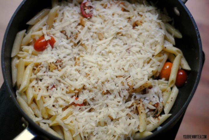 Penne Pasta With Parmesan, Garlic and Red Peppers