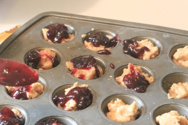 pbj mini muffins jelly