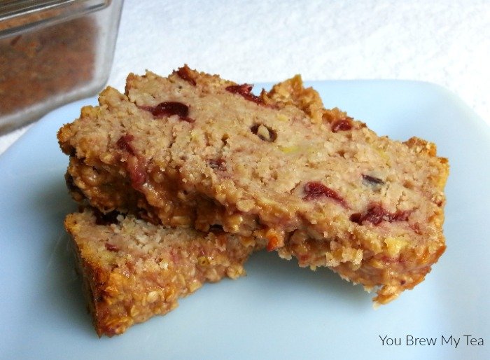 Cranberry Banana Bread is a favorite sweet bread that is ideal for breakfasts or snacks! This Weigh Watchers Recipe with only 4 Smart Points per serving, is a great choice to make in large batches and freeze for easy breakfast on the go! 