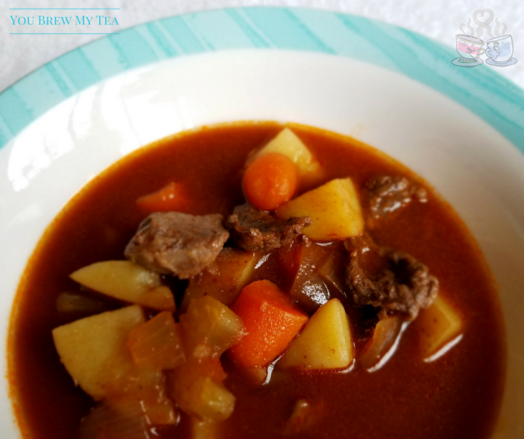 This Weight Watchers friendly Healthy Beef Stew is a great comfort food without all the calories! Enjoy our recipe for only 5 SmartPoints per serving!