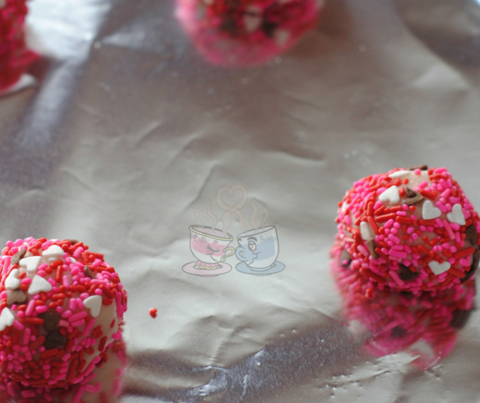 Cake Mix Cookies are the ideal treat for Weight Watchers Valentine's Day Cake Mix Cookies! I love how easy these are to make at only 4 SmartPoints each!