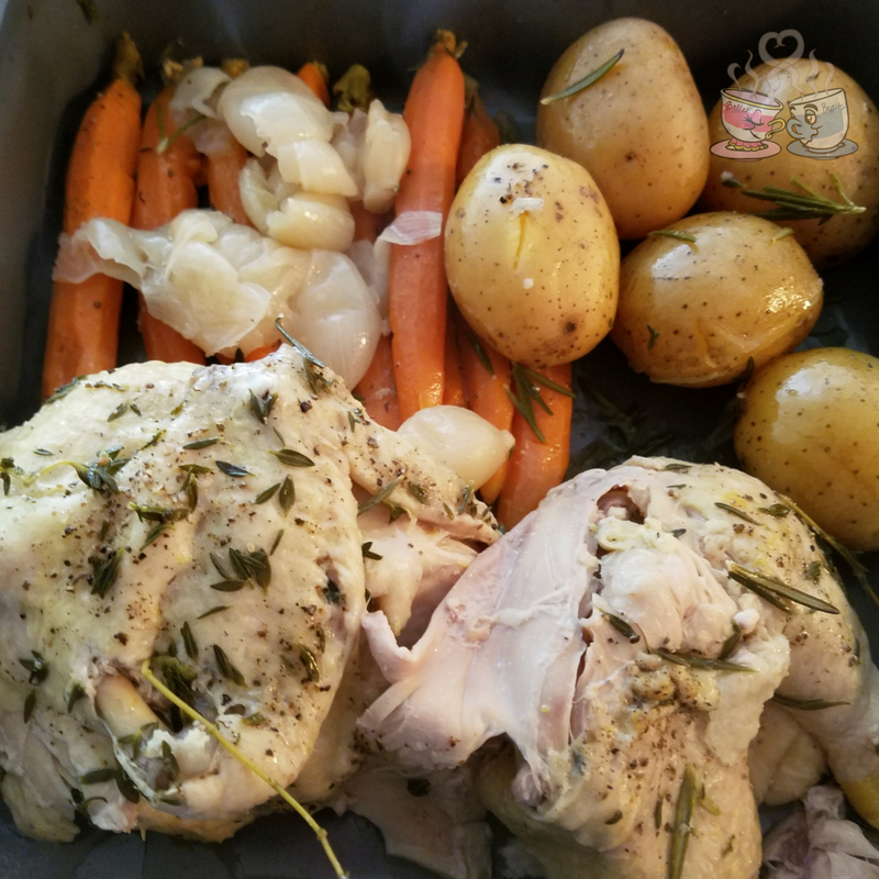 Roasted Chicken Breast & Vegetables made in the Instant Pot makes a wonderfully healthy meal! For only 7 SmartPoints, this is great for Weight Watchers!