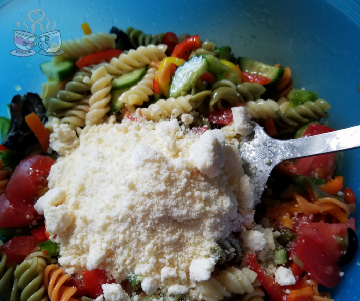 Greek Pasta Salad is a perfect option for weekend BBQ events! Only 7 SmartPoints per serving makes this a perfect addition to your menu!