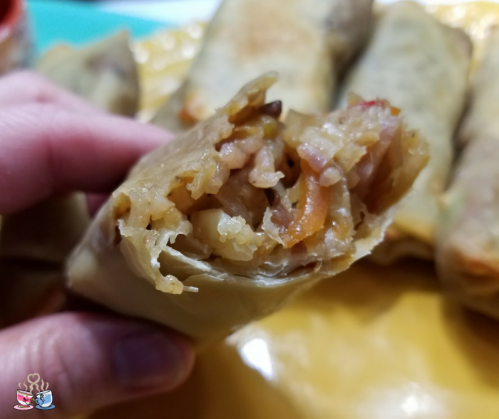 You'll love these Vegan Fried Rice Stuffed Homemade Egg Rolls! They are semi-homemade so come together fast, and full of flavor! Plus only 3 SmartPoints!