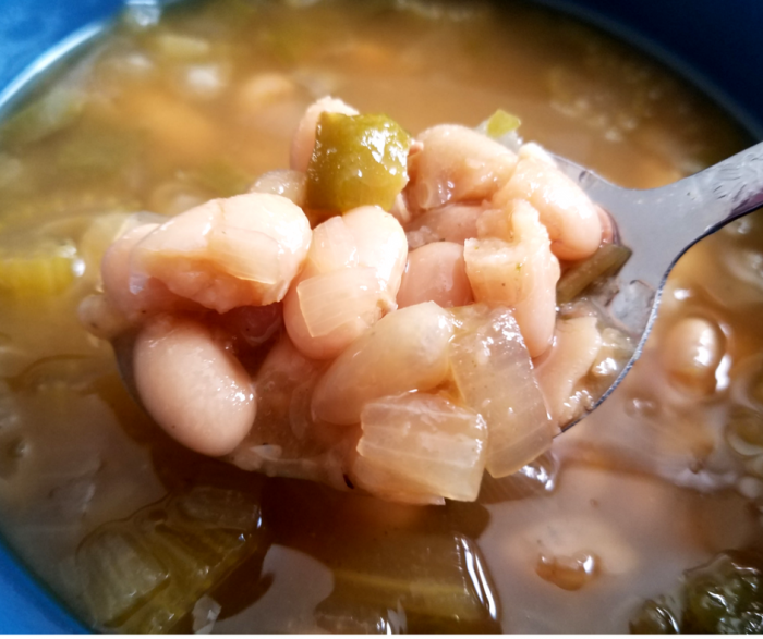 Make our Crockpot Bean Soup for a vegan comfort food dish your family will love! Coming in at 4 SmartPoints or 0 Flex Points this is a Weight Watchers soup! This is a perfect vegan soup recipe that is low in points, high in protein and fiber, and ideal for cold winter nights!