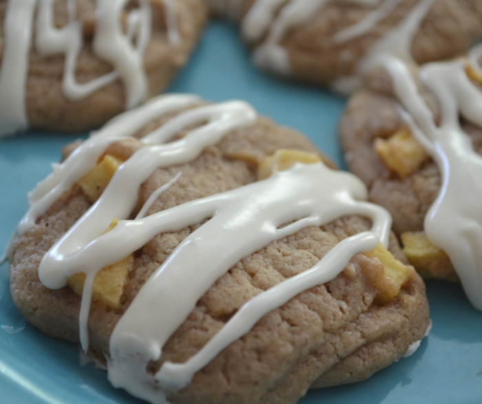 Make our Apple Pie Cookies Recipe and enjoy a delicious treat that is only 2 Weight Watchers FreeStyle Points per cookie!