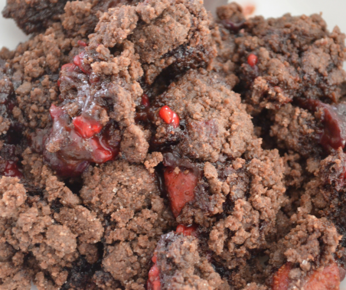 Chocolate Covered Strawberry Cobbler is only 3 SmartPoints on the FreeStyle Weight Watchers Plan and is a delicious choice for a semi-homemade dessert! 