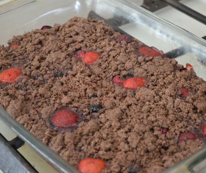 Chocolate Covered Strawberry Cobbler is only 3 SmartPoints on the FreeStyle Weight Watchers Plan and is a delicious choice for a semi-homemade dessert! 