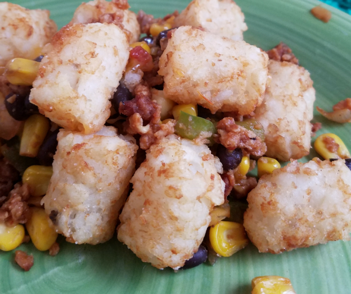 Make this Mexican Tater Tot Casserole as a great Weight Watchers FreeStyle recipe that will please the entire family! A perfect option for weeknight dinners that kids will love and only 6 SmartPoints on Weight Watchers FreeStyle!