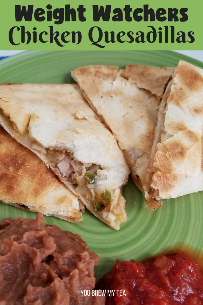 This Weight Watchers Chicken Quesadilla Recipe is a great choice for a kid-friendly dinner or a perfect FreeStyle Lunch Recipe for only 5 SmartPoints per serving. 