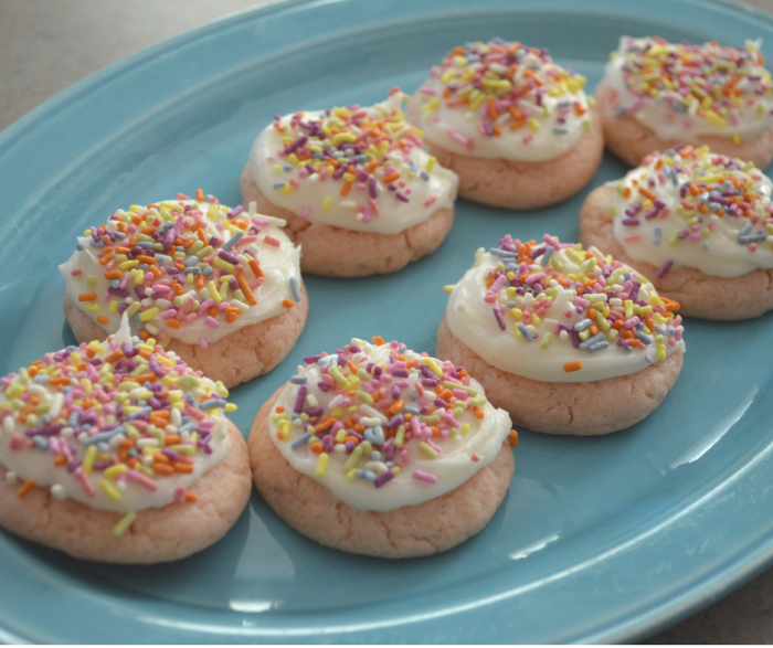 Make our Strawberry Cake Mix Cookies in just minutes! These are delicious and only 2 SmartPoints per cookie on the FreeStyle program! A great Weight Watchers FreeStyle Recipe!