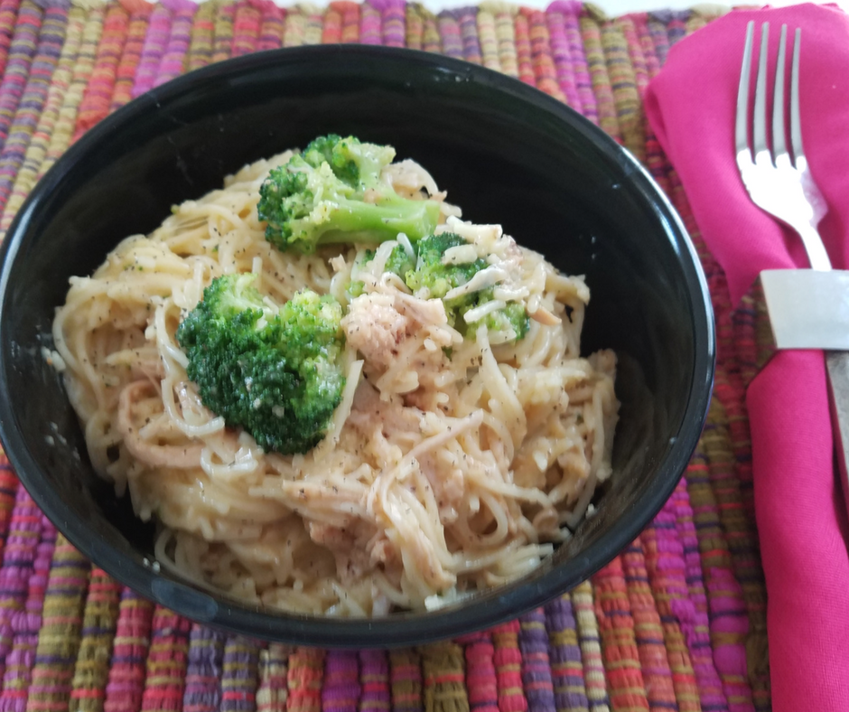 Slow Cooker Chicken Pasta with Broccoli