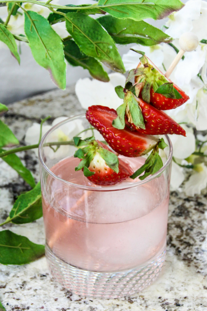 Have a great easy Skinny Cocktail Recipe with our favorite Weight Watchers FreeStyle Recipe for Strawberry Gin Cocktail! It's super easy, low in points, and a delicious treat to end your day!