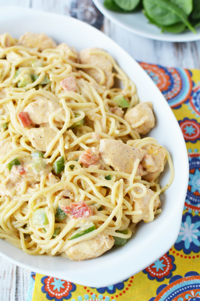 Our delicious and easy Skinny Chicken Spaghetti Recipe is a Weight Watchers FreeStyle dinner recipe you'll love to make! This easy chicken dinner is ready in under 30 minutes! 