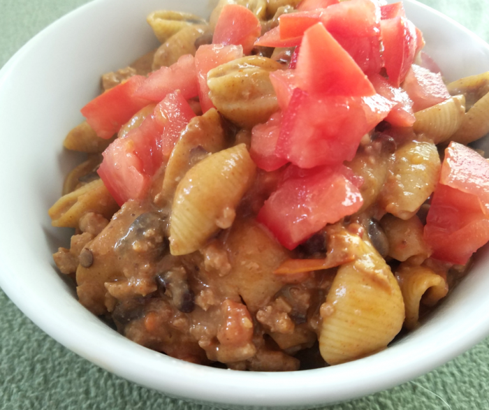 Make our Skinny Cheesy Taco Pasta dish for your family for only 6 SmartPoints on the Weight Watchers FreeStyle Plan! A great easy meal that the whole family loves and is ready in under 30 minutes!