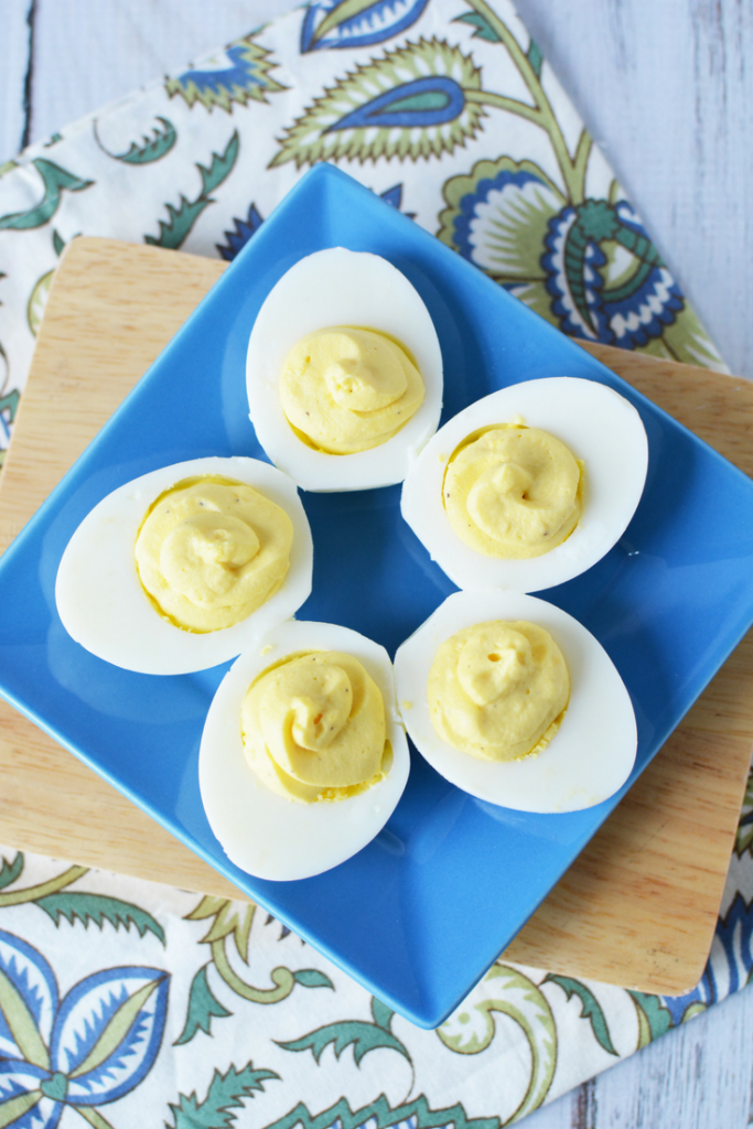 Our easy Weight Watchers Deviled Eggs Recipe is only 1 SmartPoint on FreeStyle for each egg! A perfect easy summer recipe everyone will love to enjoy with you at your next barbecue event!