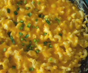 Make our delicious Roasted Cauliflower Mac and Cheese as a diabetic friendly Weight Watchers recipe that is only 7 SmartPoints on FreeStyle for a large serving! A delicious kid-friendly side dish!
