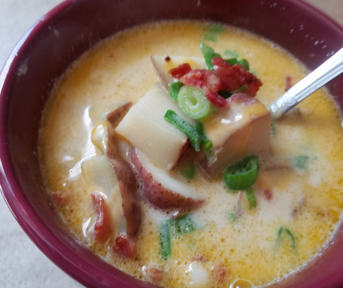 Our Easy Potato Soup Recipe is a delicious low point WW FreeStyle recipe that everyone will love! Only 6 SmartPoints per serving make this a perfect comfort food meal that everyone will rave over time and again!