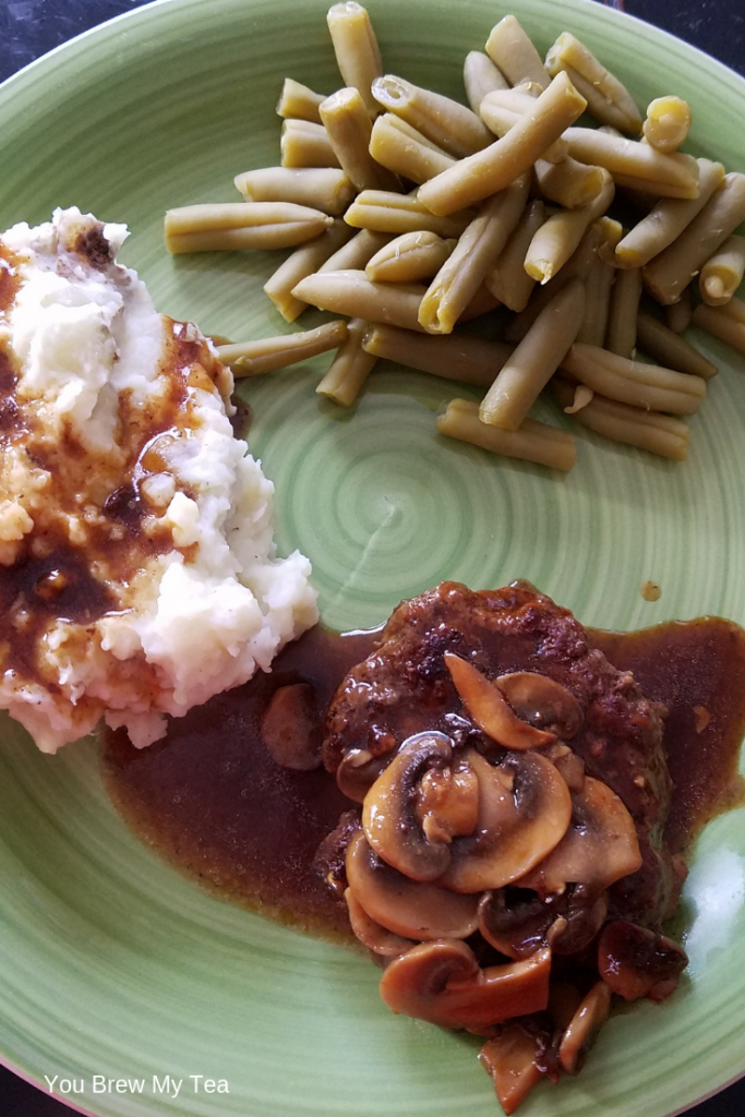 Salisbury Steak Recipe is a perfect idea for Weight Watchers FreeStyle Meal Planning! It is delicious, lean, and only 5 SmartPoints per serving! Served with or without mushrooms for your preferences!