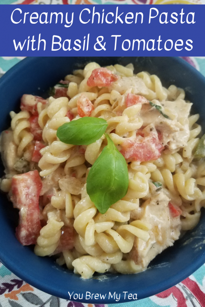 Creamy Chicken Pasta with Basil and Tomatoes is a light, fresh, pasta dish that satisfies your cravings! With only 9 Smartpoints per serving on the WW FreeStyle plan, it easily fits into your WW meal plan. Make this Weight Watchers Pasta Recipe for your family in under 30 minutes tonight!