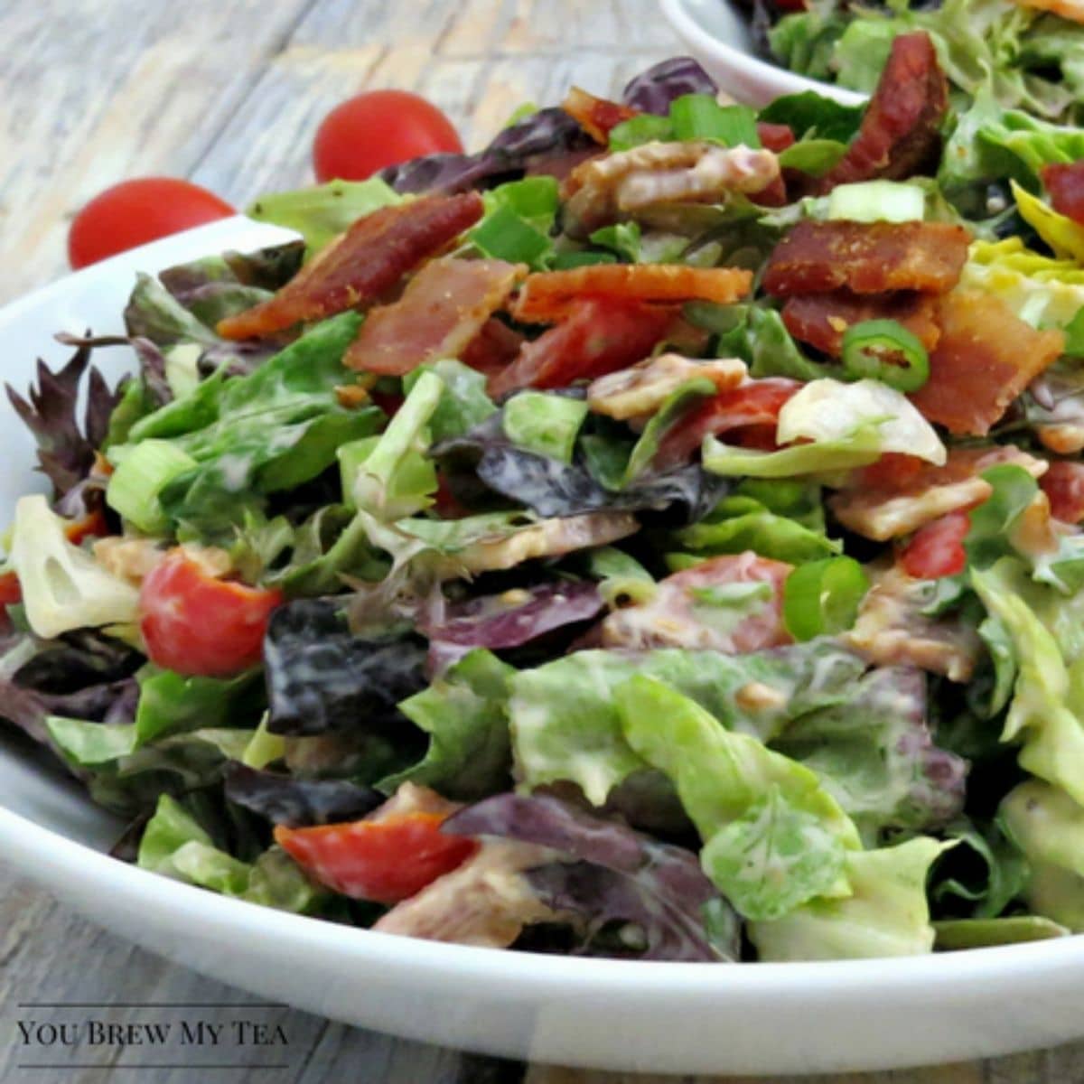 BLT Chopped Salad {Easy and Flavorful!} 